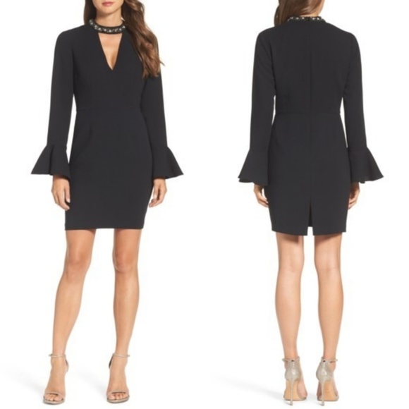 Vince Camuto Dresses & Skirts - VINCE CAMUTO CRYSTAL CHOKER SHEATH DRESS 🆕